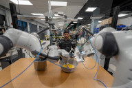 Way to help robots learn new skills quickly                    