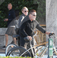 PREMIUM EXCLUSIVE Arnold Schwarzenegger Hikes Up His Britches Before His Daily Ride