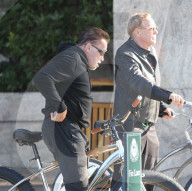 PREMIUM EXCLUSIVE Arnold Schwarzenegger Hikes Up His Britches Before His Daily Ride