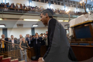 The Prime Minister Rishi Sunak visits the Finchley United Synagogue
