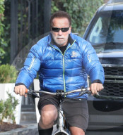 PREMIUM EXCLUSIVE Arnold Schwarzenegger Exudes Terminator Vibes During His Morning Bike Ride