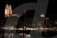 FEATURE - Der Limmatquai in Zürich und Umgebung bei Nacht