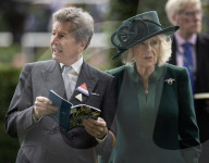 ROYALS - Königin Camilla beim Besuch des QIPCO British Champions Day auf der Rennbahn Ascot