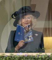 ROYALS - Königin Camilla beim Besuch des QIPCO British Champions Day auf der Rennbahn Ascot