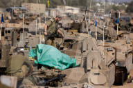Israeli army ready for Gaza assault