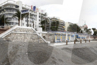 NEWS - Nach dem Sturm Aline: Aufräumarbeiten an Privatstränden an der Cote d'Azur