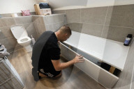 Cracked tiles, wonky gutters, leaning walls - why are Britain's new houses so rubbish?
Orlando Murphy of New Home Quality Control