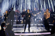Mark Owen, Gary Barlow, Howard Donald (Take That)