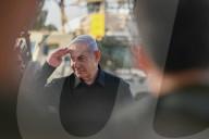 Netanyahu visits Sayeret Special Op Forces
