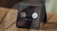 Smart mobile phone wraps around the wrist