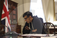Prime minister Rishi Sunak speaks with Emmanuel Macron