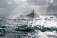 NEWS - Sturm Ciaran trifft die Bretagne