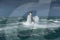 NEWS - Sturm Ciaran trifft die Bretagne