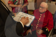 Akshata Murty and Jonhny Mercer host Chelsea Pensioners