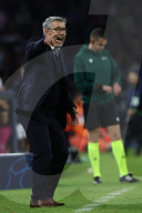 FUSSBALL - Urs Fischer, Trainer von Union Berlin, gestikuliert während des Uefa-Champions-League-Spiels zwischen SSC Napoli und Union Berlin
