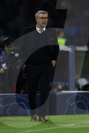 FUSSBALL - Urs Fischer, Trainer von Union Berlin, gestikuliert während des Uefa-Champions-League-Spiels zwischen SSC Napoli und Union Berlin