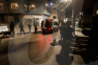 Israel arrests Hamas members in West Bank raid