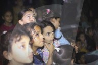 NEWS - Nahost-Konflikt: Filmvorführung für Kinder im Flüchtlingslager in Süd-Gaza