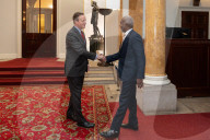 Foreign Secretary David Cameron hosts Arab Peace Committee