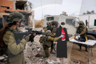 EXCLUSIVE: IDF Women Combatants In Gaza