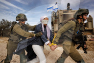 EXCLUSIVE: IDF Women Combatants In Gaza