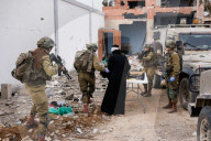 EXCLUSIVE: IDF Women Combatants In Gaza