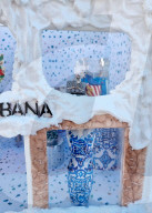 FEATURE - Das teuerste Lebkuchenhaus der Welt - nach dem Vorbild eines Dolce & Gabbana-Geschäfts