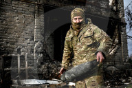 NEWS - Ukraine-Krieg:  Soldaten der 65. Mechanisierten Brigade im Saporischschja-Sektor der Frontlinie