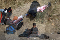 NEWS -  Weiterhin Flüchtlingskrise an der Grenze zwischen den Vereinigten Staaten und Mexiko

