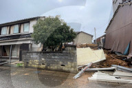 NEWS -  Zahl der Todesopfer des Japan-Bebens steigt auf 64