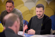NEWS - World Economic Forum 2024: Der ukrainische Präsident Alexander Zelenskyj