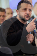 NEWS - World Economic Forum 2024: Der ukrainische Präsident Alexander Zelenskyj