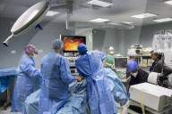 Italy turns to Cuba to help revive ailing health system