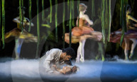 Manon review - the Royal Ballet brings beauty to sordid snake pits of Paris.