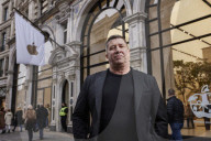 British inventor Patrick Racz seeks to take $18bn bite out of Apple in bitter patent war