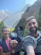 FEATURE - Der 2-jŠhrige Brite Carter Dallas erreicht als jŸngstes Kind in der Geschichte das Basislager des Mount Everest
