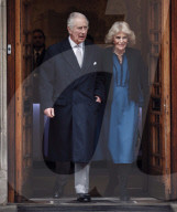 ROYALS - Camilla und Charles verlassen The London Clinic in London