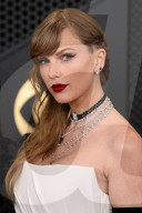 PEOPLE -  Annual Grammy Awards: Taylor Swift