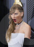 PEOPLE -  Annual Grammy Awards: Taylor Swift