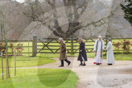 ROYALS - König Charles und Königin Camilla in der Kirche von Sandringham am Sonntag