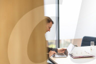 Jeremy Hunt UK Chancellor of the Exchequer visits Pragmatic Manufacturing