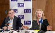 Democratic Unionist Party leadership briefing at the Foreign Press Association, Royal Overseas League, Park Place, St James's Street, London, UK.