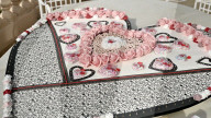 World's biggest Valentine's cookie to celebrate a divorce