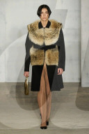 MODE - New York Fashion Week Fall/Winter 2024/25: Puppets and Puppets