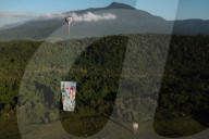 Brazil's illegal hot-air ballooning scene