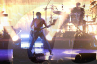 The Pineapple Thief performing at Elysee Montmartre in Paris