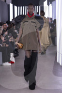 MODE - Paris Fashion Week Autumn Winter 2024: Sacai