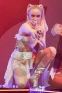 Kim Petras performing at Olympia in Paris