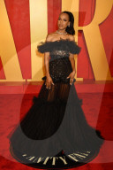 Oscars 2024: Ankünfte zur Vanity Fair Oscar Party