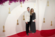 PEOPLE - Oscars 2024: Roger Federer und Frau Mirka strahlen auf dem roten Teppich